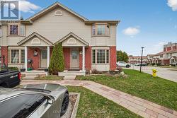 55 - 70 CHAPMAN COURT  London North (North I), ON N6G 4Z4