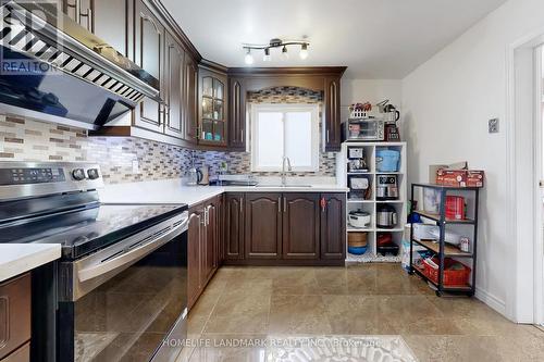 75 Dragoon Crescent, Toronto, ON - Indoor Photo Showing Kitchen With Upgraded Kitchen