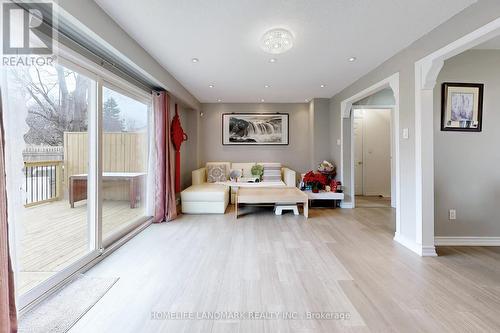 75 Dragoon Crescent, Toronto, ON - Indoor Photo Showing Other Room