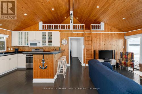 1449 Champlain Road, Tiny, ON - Indoor