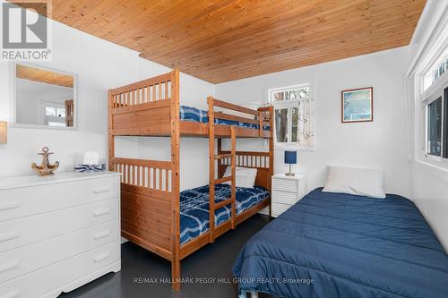 1449 Champlain Road, Tiny, ON - Indoor Photo Showing Bedroom