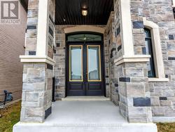 104 GREVILLE STREET E Vaughan, ON L4H 4P7