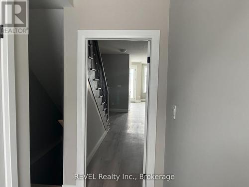 16 Keystone Trail, Welland (Lincoln/Crowland), ON - Indoor Photo Showing Other Room