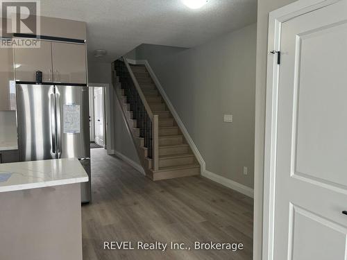 16 Keystone Trail, Welland (Lincoln/Crowland), ON - Indoor