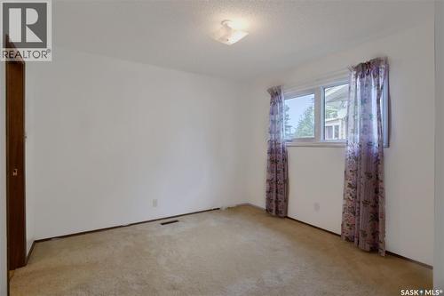 1008 Parklane Drive, Assiniboia, SK - Indoor Photo Showing Other Room