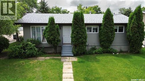 1008 Parklane DRIVE  Assiniboia, SK S0H 0B0