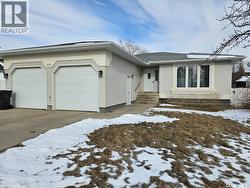 519 Palliser DRIVE Swift Current, SK S9H 5C5