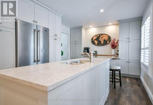 Stunning, professionally updated kitchen!!! - 91 Benson Drive, Barrie, ON - Indoor Photo Showing Kitchen With Double Sink