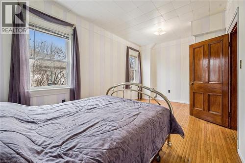 16 Rich Avenue, Cambridge, ON - Indoor Photo Showing Bedroom