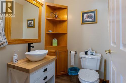 3009 Solomon Way, Terrace, BC - Indoor Photo Showing Bathroom