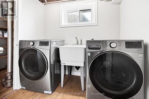 269 Queensdale Avenue E, Hamilton, ON - Indoor Photo Showing Laundry Room