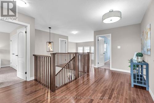 566 Bradwell Chase, London North, ON - Indoor Photo Showing Other Room
