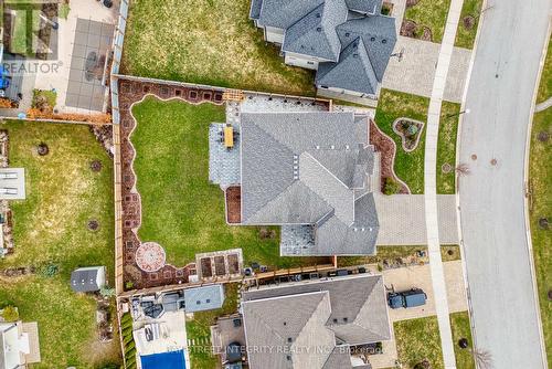 566 Bradwell Chase, London North, ON - 