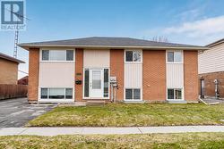 361 DWIGHT AVENUE Oshawa, ON L1J 1K8