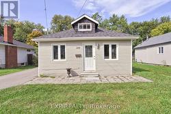 210 BAYVIEW AVENUE Georgina, ON L4P 2T2