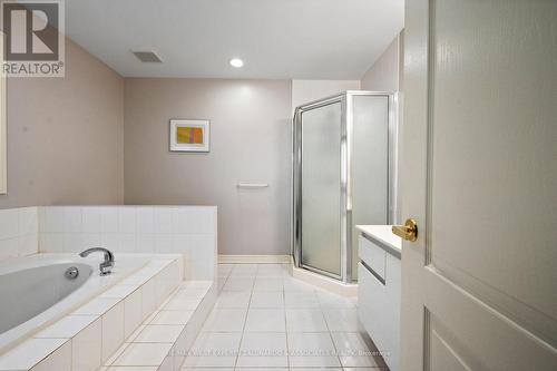 1 Lanterna Crescent, Vaughan, ON - Indoor Photo Showing Bathroom