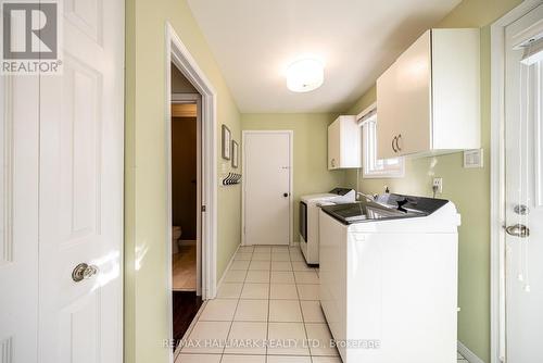 85 Colvin Crescent, Vaughan, ON - Indoor Photo Showing Laundry Room