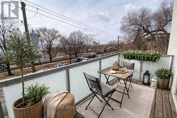 207 - 1 TRILLER AVENUE Toronto, ON M6K 3B7