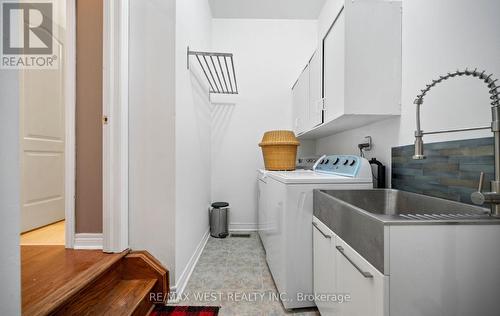 3374 Artesian Drive, Mississauga, ON - Indoor Photo Showing Laundry Room