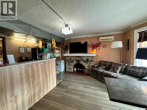 2416 14Th Avenue, Regina, SK 