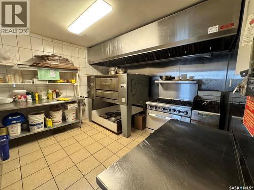 2416 14Th Avenue, Regina, SK 