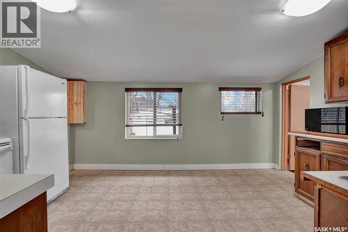 219 27Th Street W, Saskatoon, SK - Indoor Photo Showing Other Room