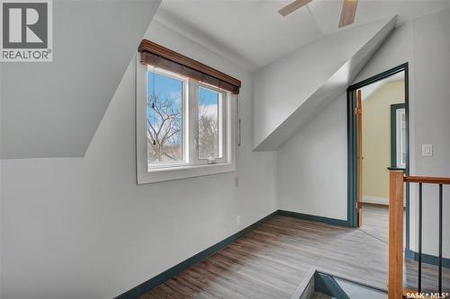 219 27Th Street W, Saskatoon, SK - Indoor Photo Showing Other Room