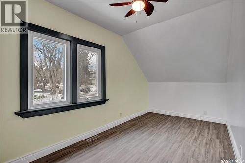 219 27Th Street W, Saskatoon, SK - Indoor Photo Showing Other Room