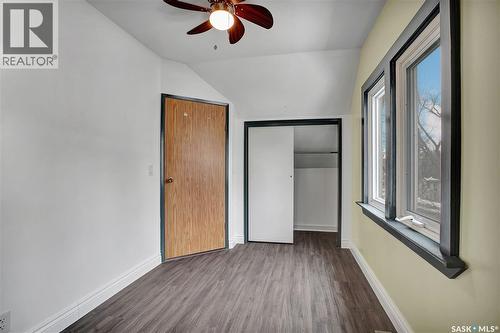 219 27Th Street W, Saskatoon, SK - Indoor Photo Showing Other Room