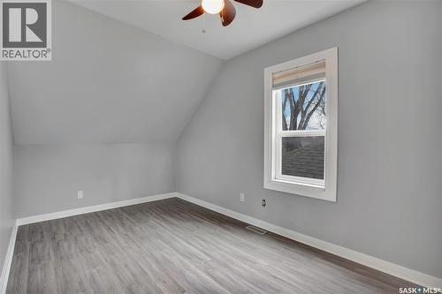 219 27Th Street W, Saskatoon, SK - Indoor Photo Showing Other Room