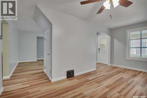219 27Th Street W, Saskatoon, SK - Indoor Photo Showing Other Room