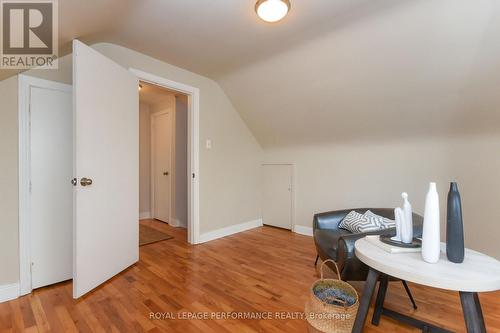 274 Queen Mary Street, Ottawa, ON - Indoor Photo Showing Other Room