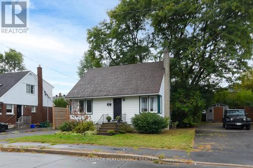 274 Queen Mary Street, Ottawa, ON - Outdoor