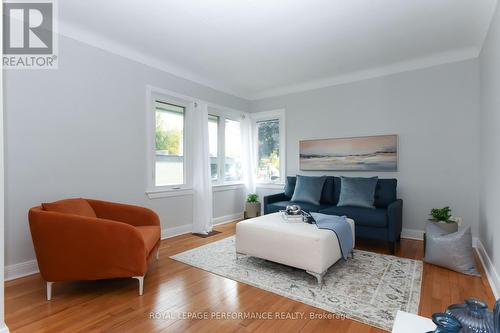 274 Queen Mary Street, Ottawa, ON - Indoor