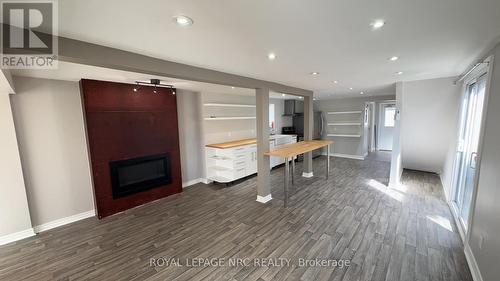 10 Thorold Road, Welland (N. Welland), ON - Indoor With Fireplace
