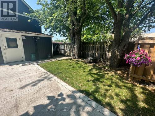 10 Thorold Road, Welland (N. Welland), ON - Outdoor