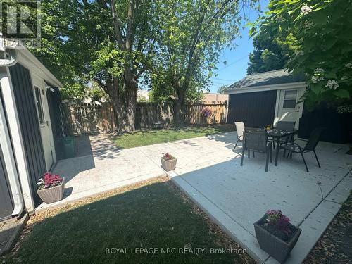 10 Thorold Road, Welland (N. Welland), ON - Outdoor With Deck Patio Veranda