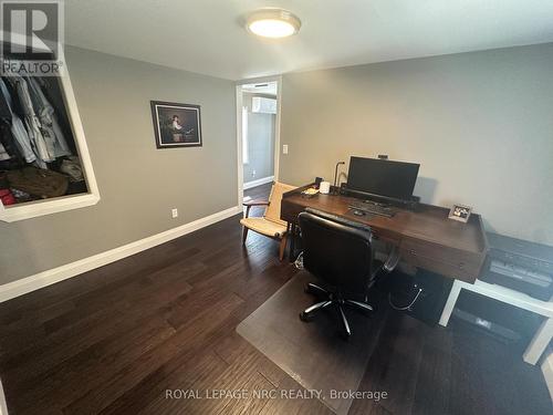 10 Thorold Road, Welland (N. Welland), ON - Indoor Photo Showing Office