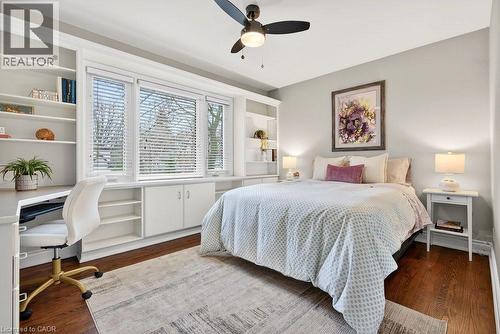 2153 Paisley Avenue, Burlington, ON - Indoor Photo Showing Bedroom