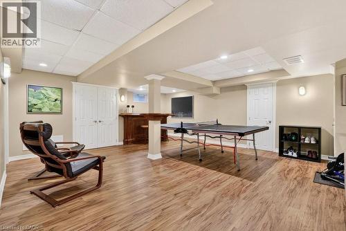 2153 Paisley Avenue, Burlington, ON - Indoor