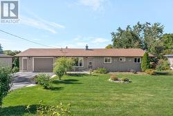 9 BUCKHORN ROAD  Kawartha Lakes (Fenelon), ON K9V 4R6