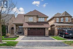 BSMT - 707 SUNBIRD TRAIL Pickering, ON L1X 2X5