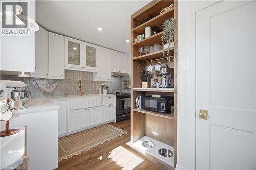 117 Norfolk Avenue, Cambridge, ON - Indoor Photo Showing Kitchen
