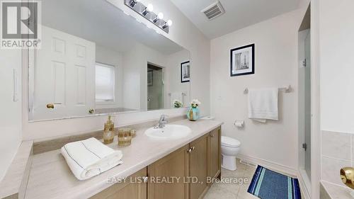 42 Foxberry Road, East Gwillimbury, ON - Indoor Photo Showing Bathroom