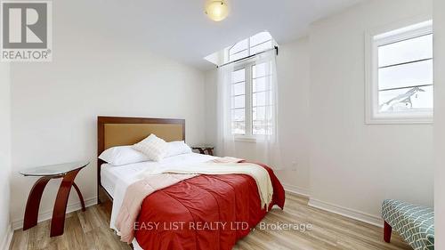 42 Foxberry Road, East Gwillimbury, ON - Indoor Photo Showing Bedroom