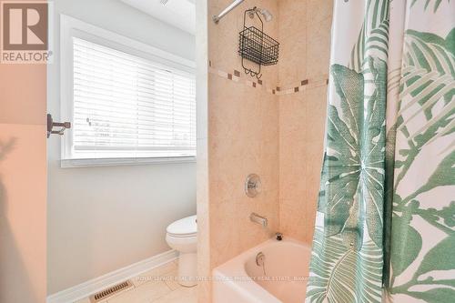 1025 Shaw Drive, Mississauga, ON - Indoor Photo Showing Bathroom