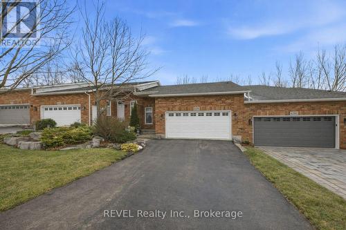 6295 FOREST RIDGE DRIVE  Niagara Falls (Stamford), ON L2J 4K2