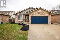 8205 HARVEST CRESCENT Niagara Falls (Ascot), ON L2H 3G4