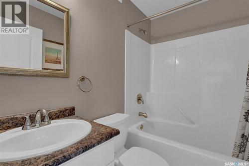 1276 Campbell Street, Regina, SK - Indoor Photo Showing Bathroom