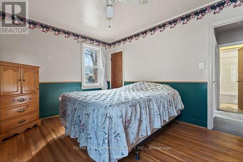 69 West 4Th Street, Hamilton, ON - Indoor Photo Showing Bedroom